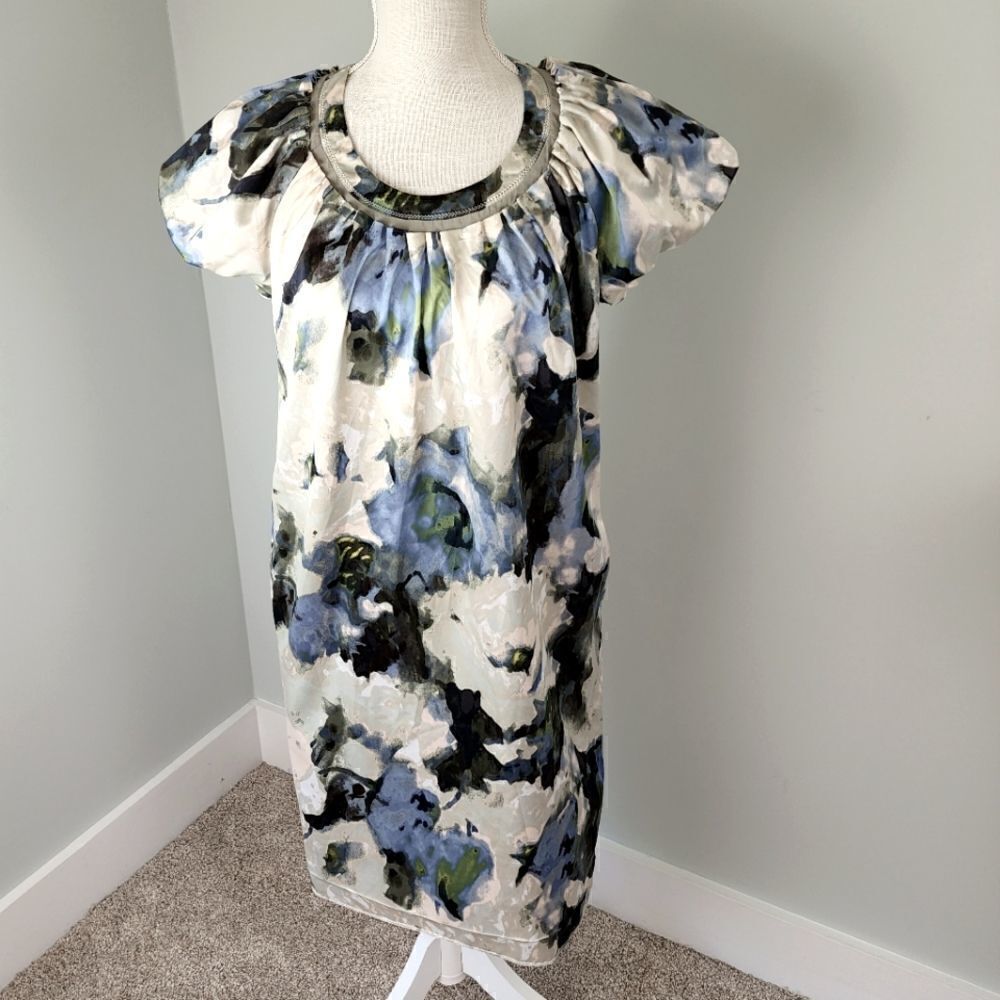 SIMPLY VERA WOMEN'S PUFF SLEEVE PULL ON FLORAL DESIGN DRESS SIZE XS